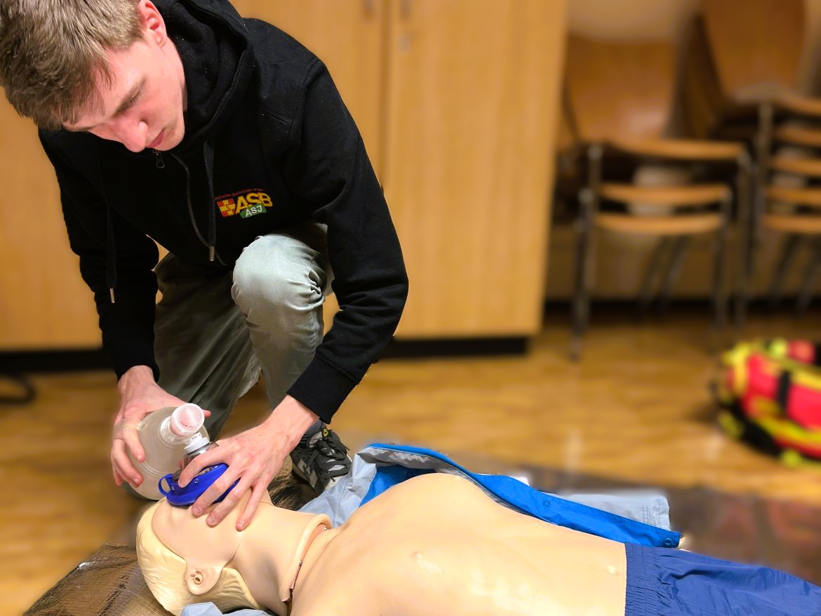 ASJ im Sonnenpark.jpg