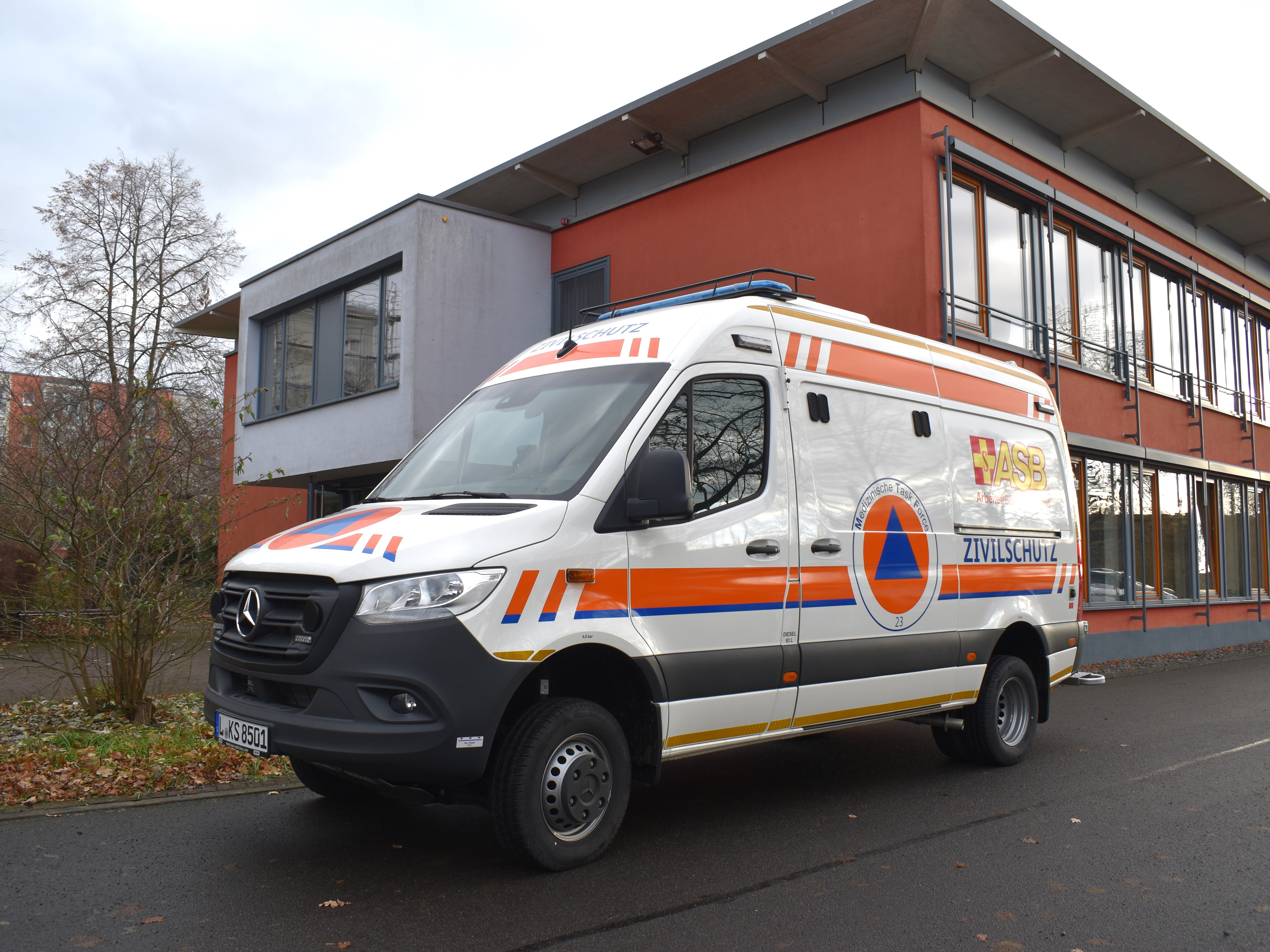 Neuer Krankentransportwagen für den Zivilschutz wurde eingeweiht