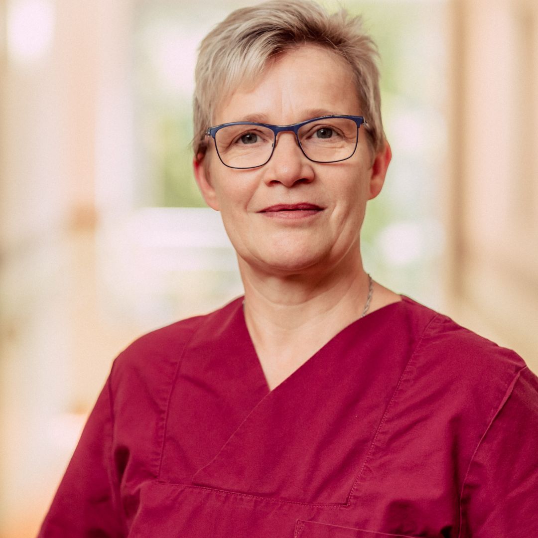 Carina Müller_quadrat_klein.jpg