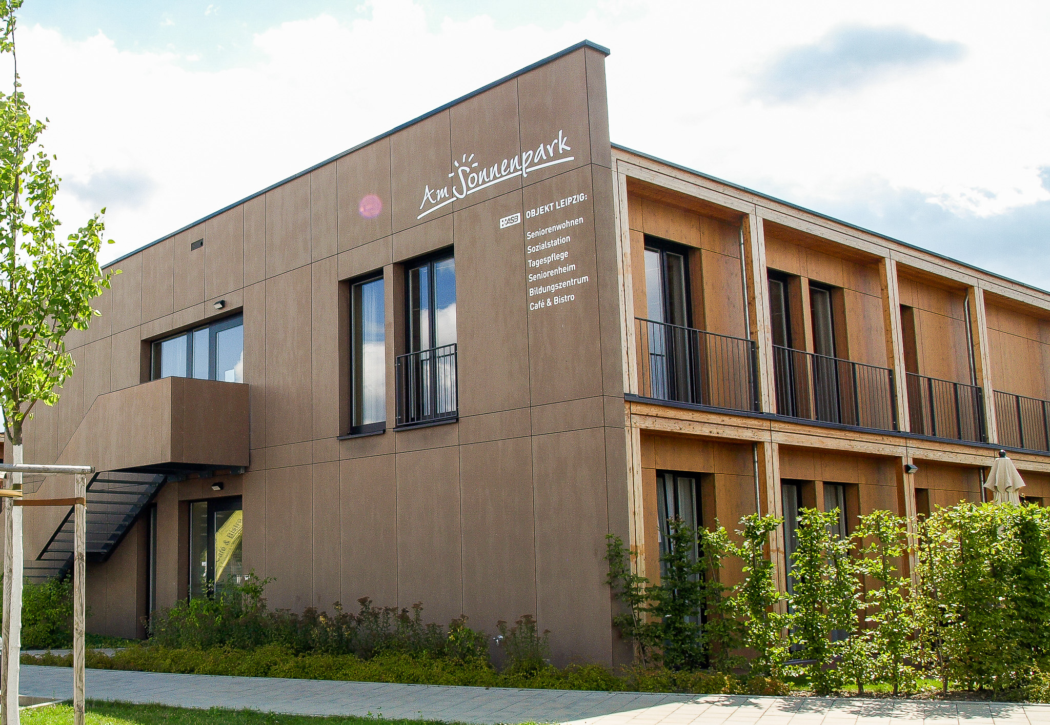 Außen_Sonnenpark_2025.jpg