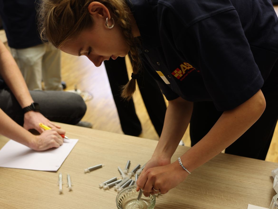 spritzen challenge hoch sydney.JPG