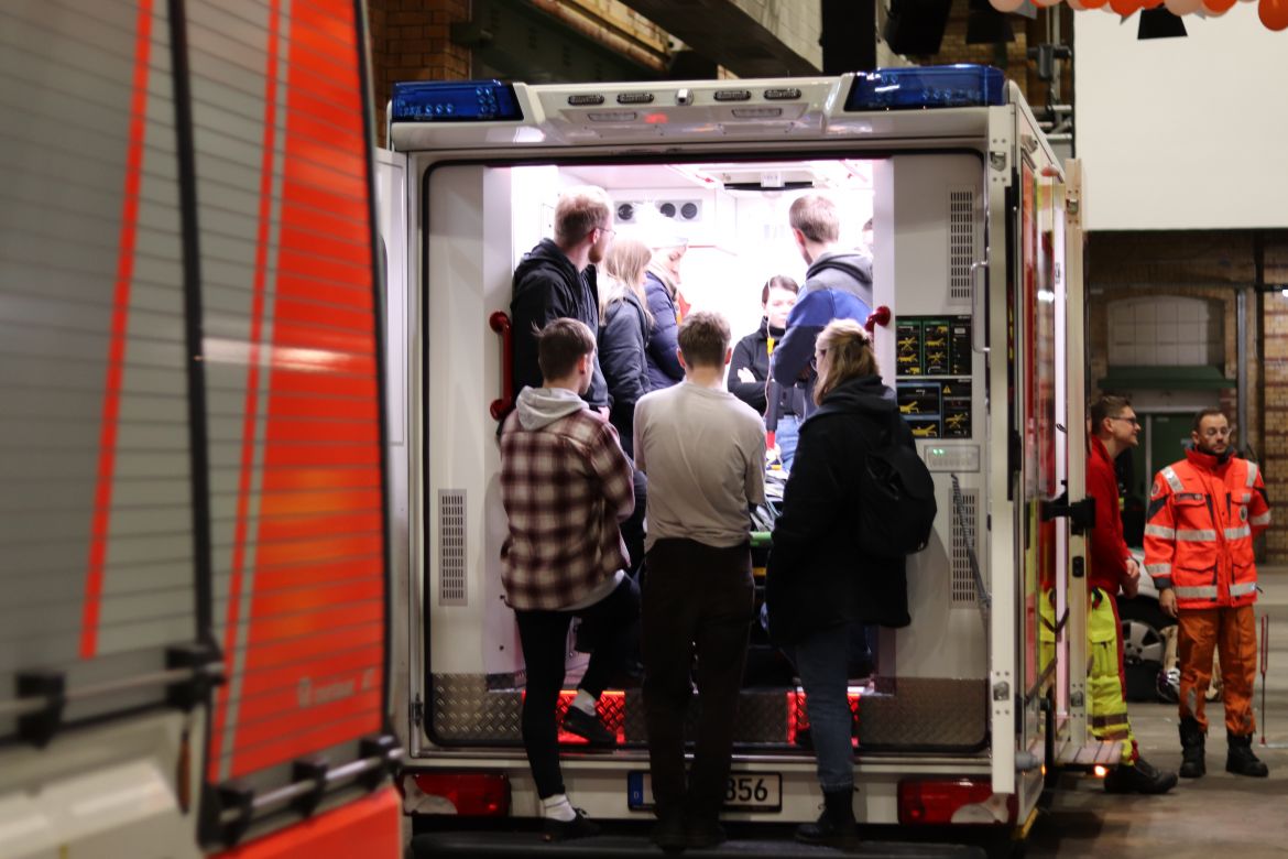 04_Rettungswagen.jpg