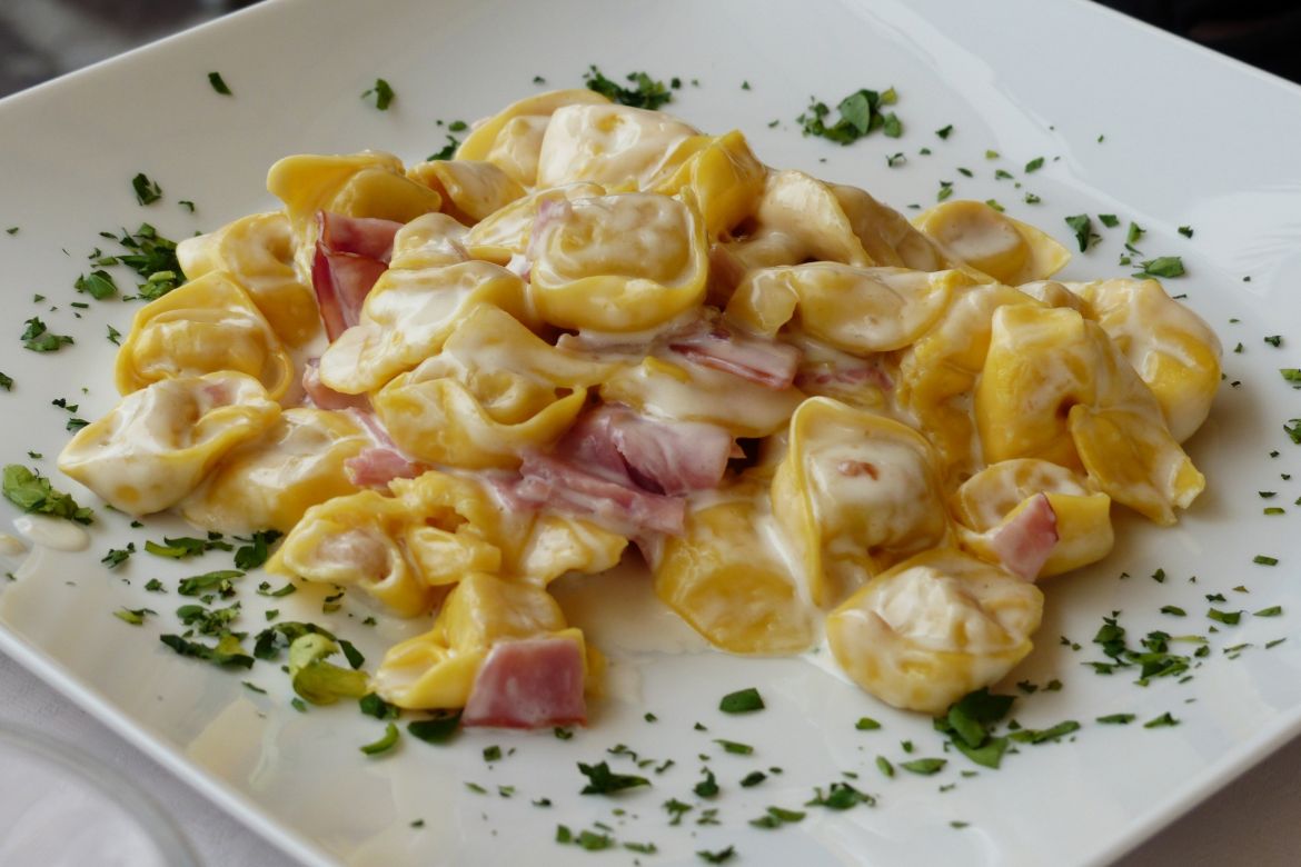 Tortellini_2500x1667.jpg