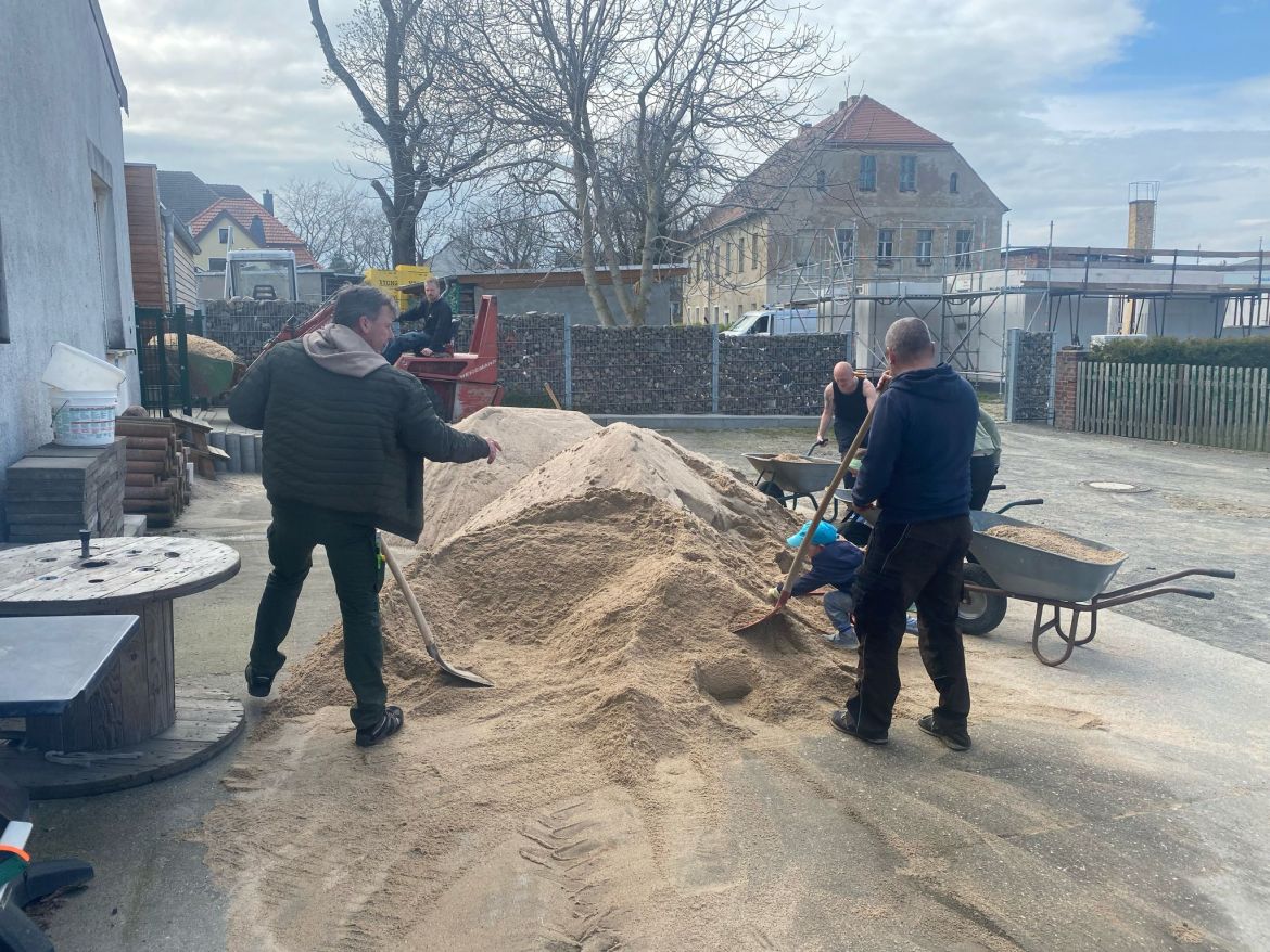 Arbeitseinsatz 1.jpeg